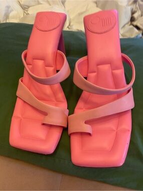 ONCEPT Women's Pink Square-Toe Strappy Heels